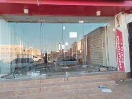 أبواب محال تجارية زجاج سيكوريت