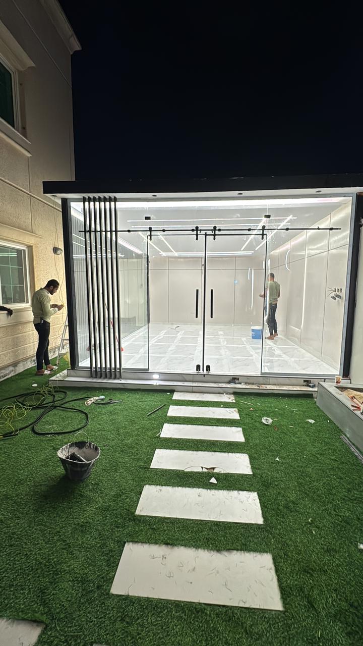 غرف زجاج سيكوريت داخلية