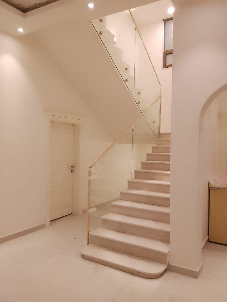 درابزين سيكوريت مقاوم للصدمات